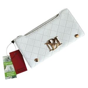 Badgley Mischka Long Cards Wallet NWT White & Gold Classic Quilted Design Slim
